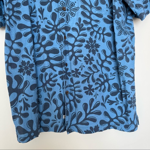 Mens Quiksilver Waterman Button Down Shirt - Picture 3 of 10